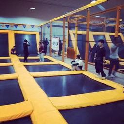 蹦床成人锻炼视频,跟随蹦床锻炼视频打造健康体态