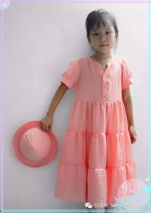 成人朗诵裙子的视频,成人朗诵裙子的魅力瞬间