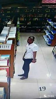 成人女生被男生压腿视频,揭秘成人女生被男生压腿的私密瞬间